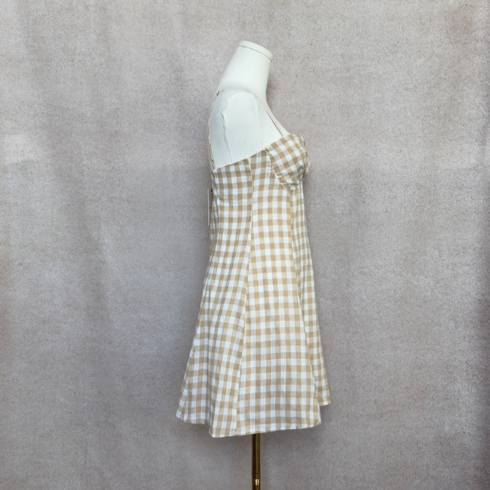 Promesa Gingham Checkered Cream & Oatmeal Mini Dress With Sweetheart Neckline - Picture 6 of 7